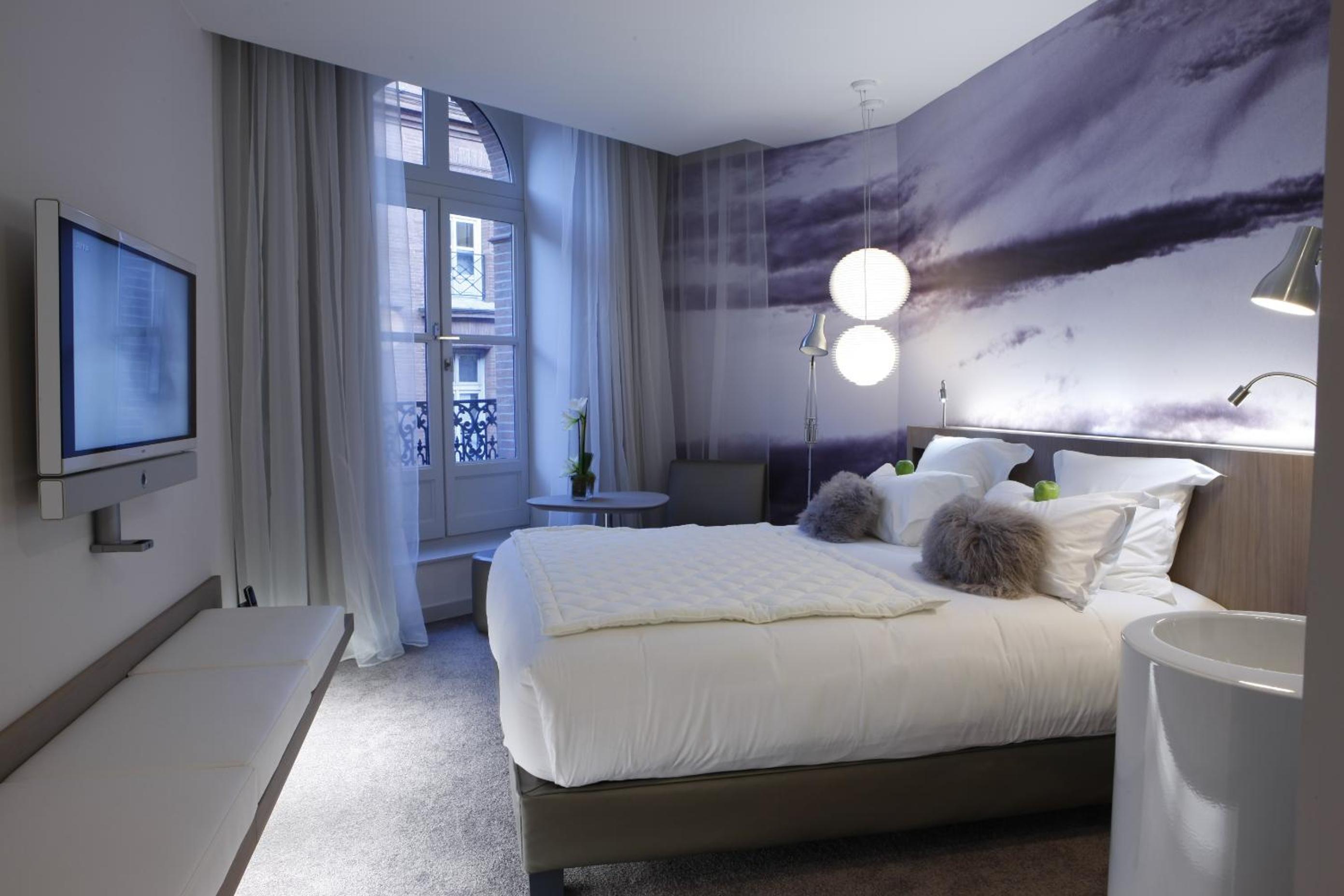 Le Grand Balcon Hotel